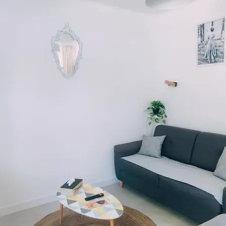 Apartment Le Studio Des Tours - Parking *